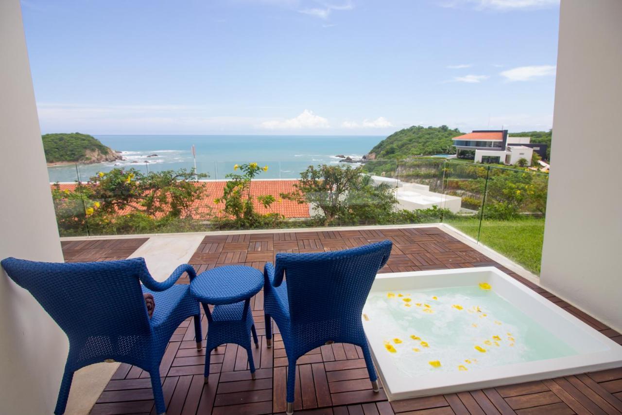 Junior Suite mit 2 Doppelbetten und Whirlpool