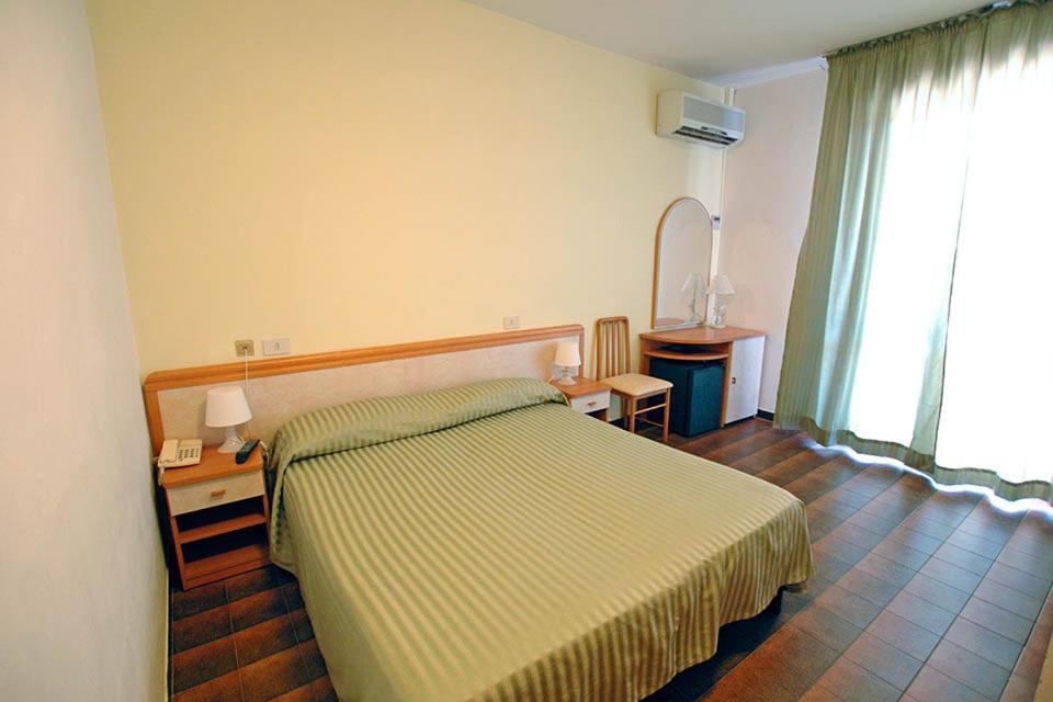 Standard Doppelzimmer mit Balkon