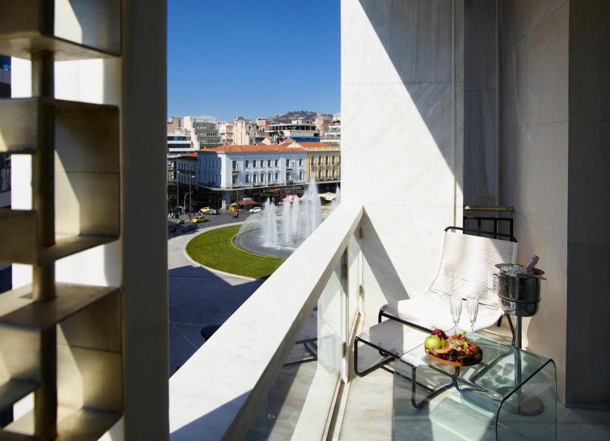 Deluxe Zimmer mit Kingsize-Bett oder 2 Einzelbetten und Balkon