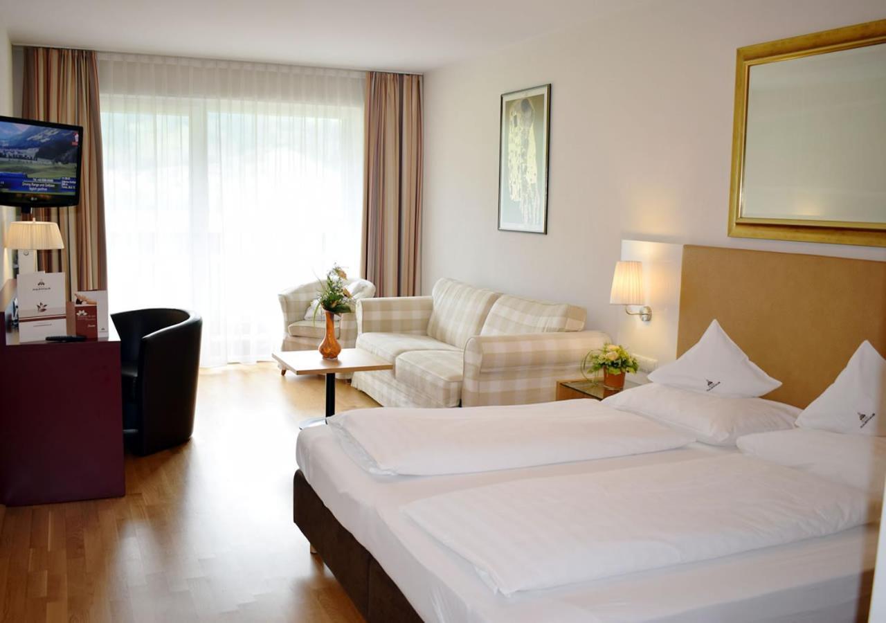 Dreibettzimmer