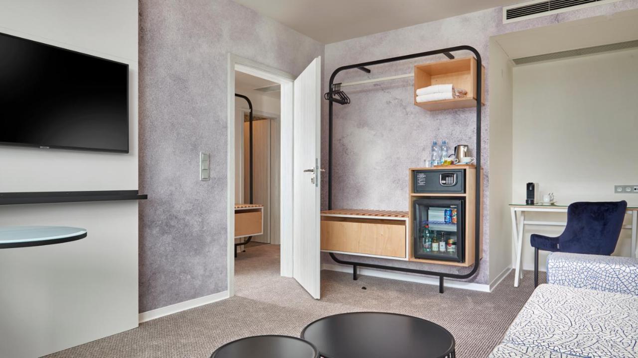 Suite mit Kingsize-Bett und Balkon