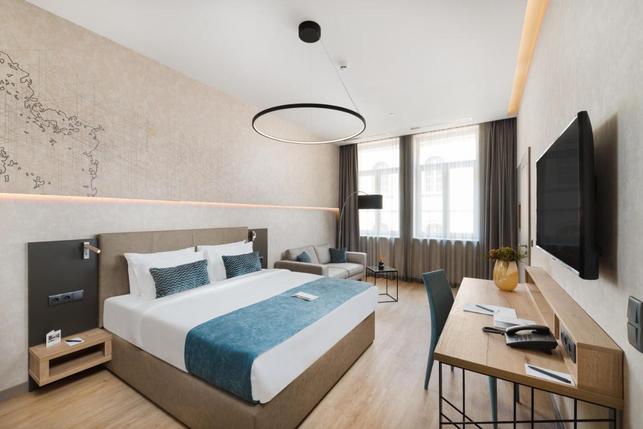 Deluxe Doppelzimmer mit Straßenblick