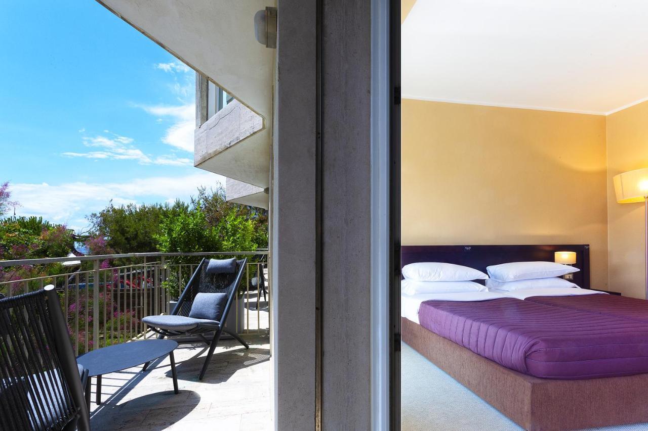 Familienzimmer mit Terrasse