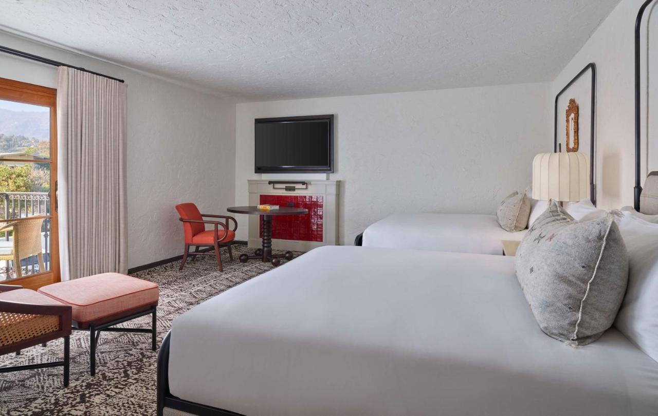 Deluxe Queen Room Two Queen Beds