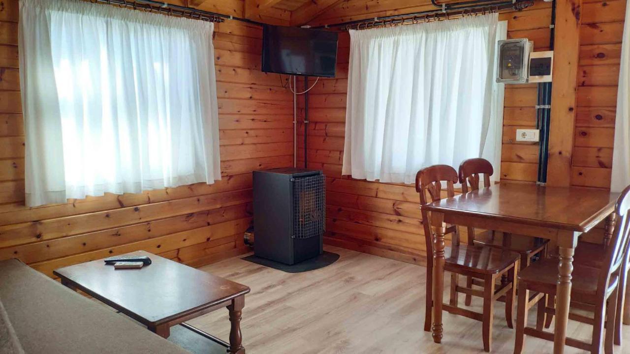 Chalet mit 2 Schlafzimmern