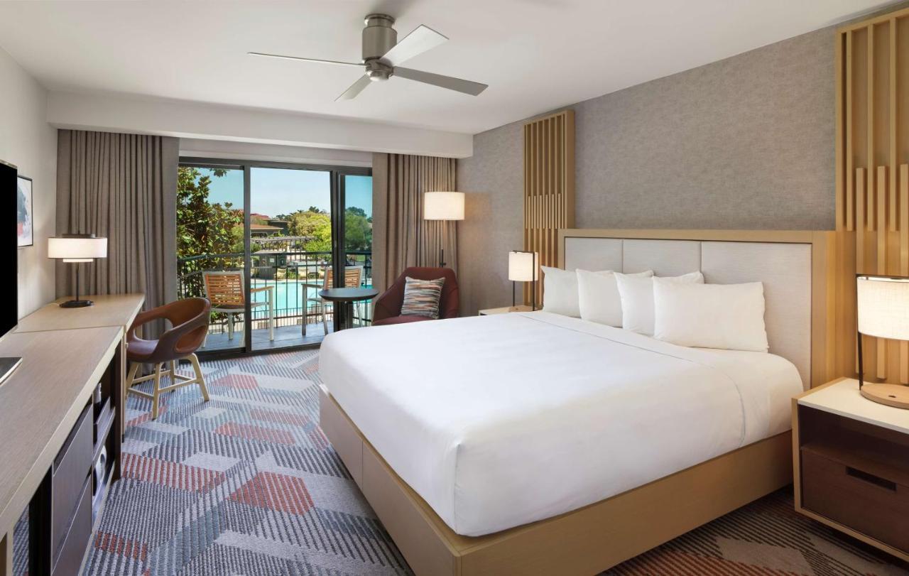 King Room Balcony Pool View
