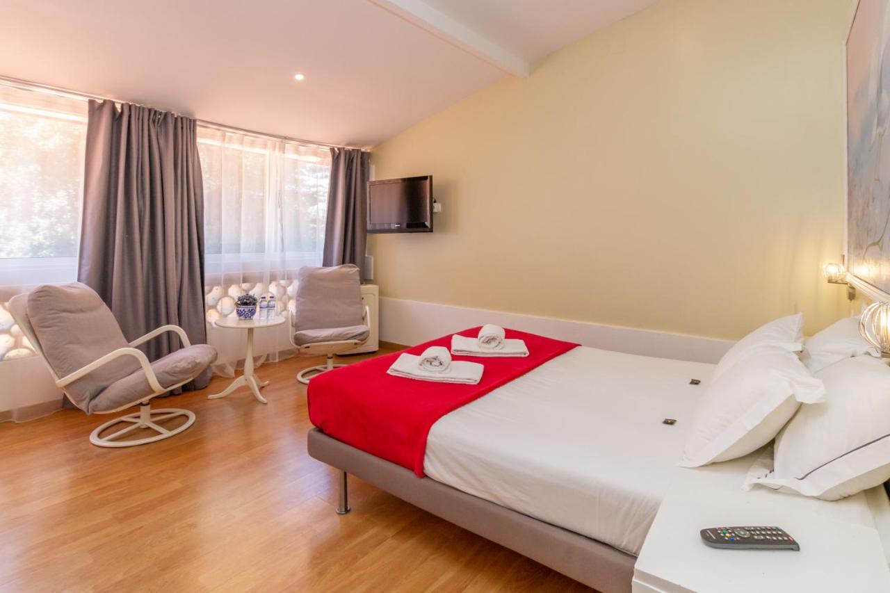 Dreibettzimmer