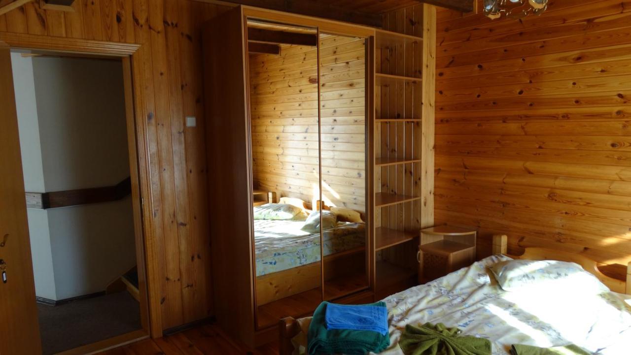 Zweibettzimmer mit Gemeinschaftsbad
