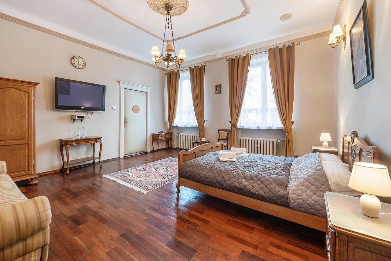 Großes Doppelzimmer
