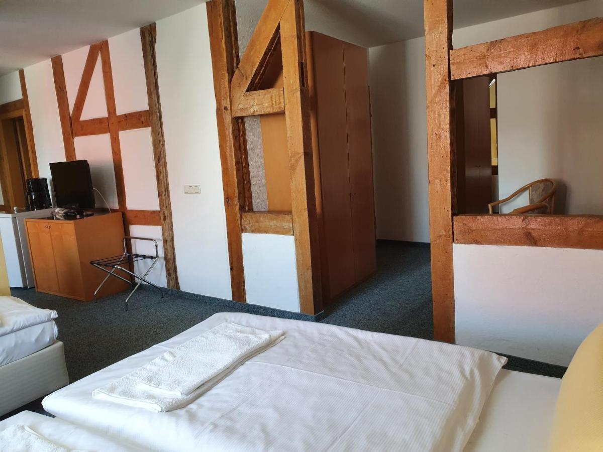 Dreibettzimmer
