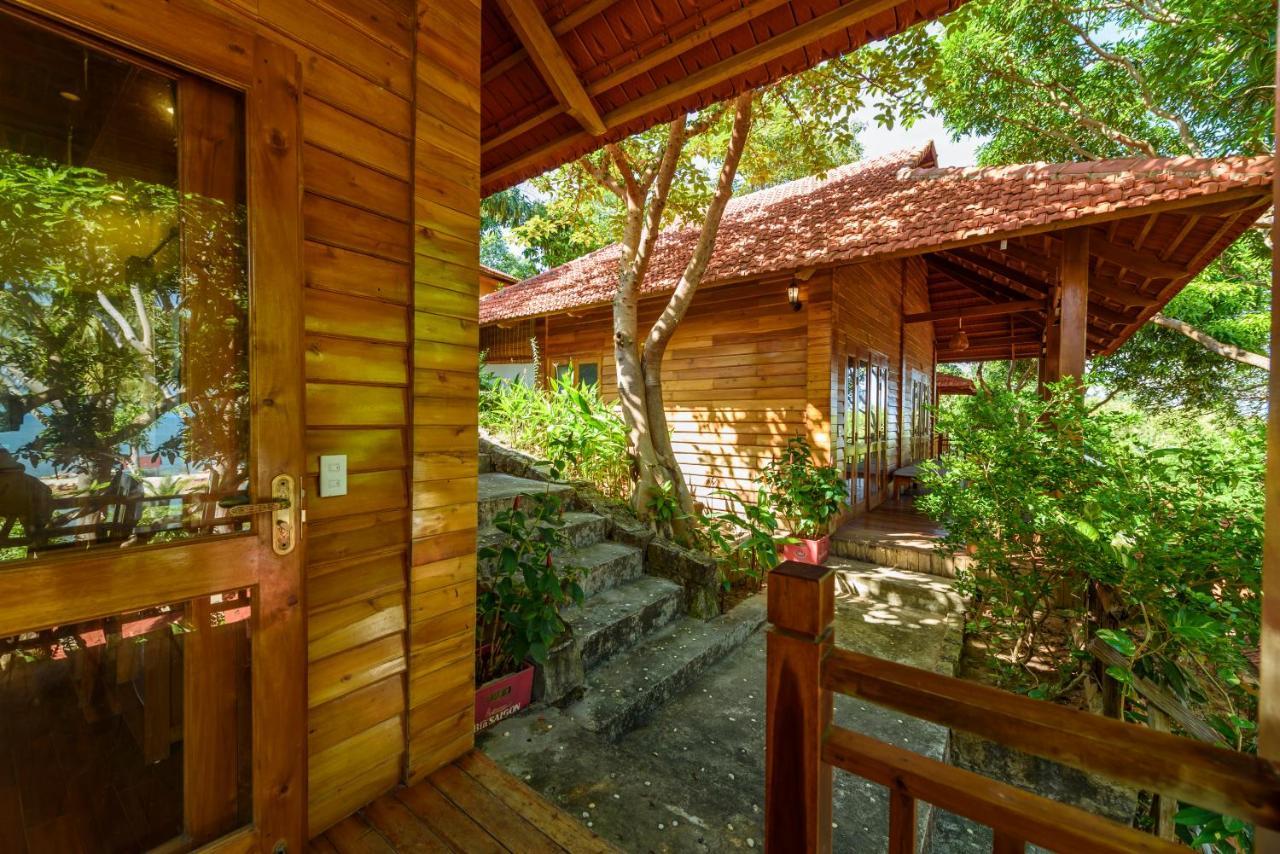 Bungalow mit 2 Schlafzimmern und Meerblick - kostenfreie Minibar