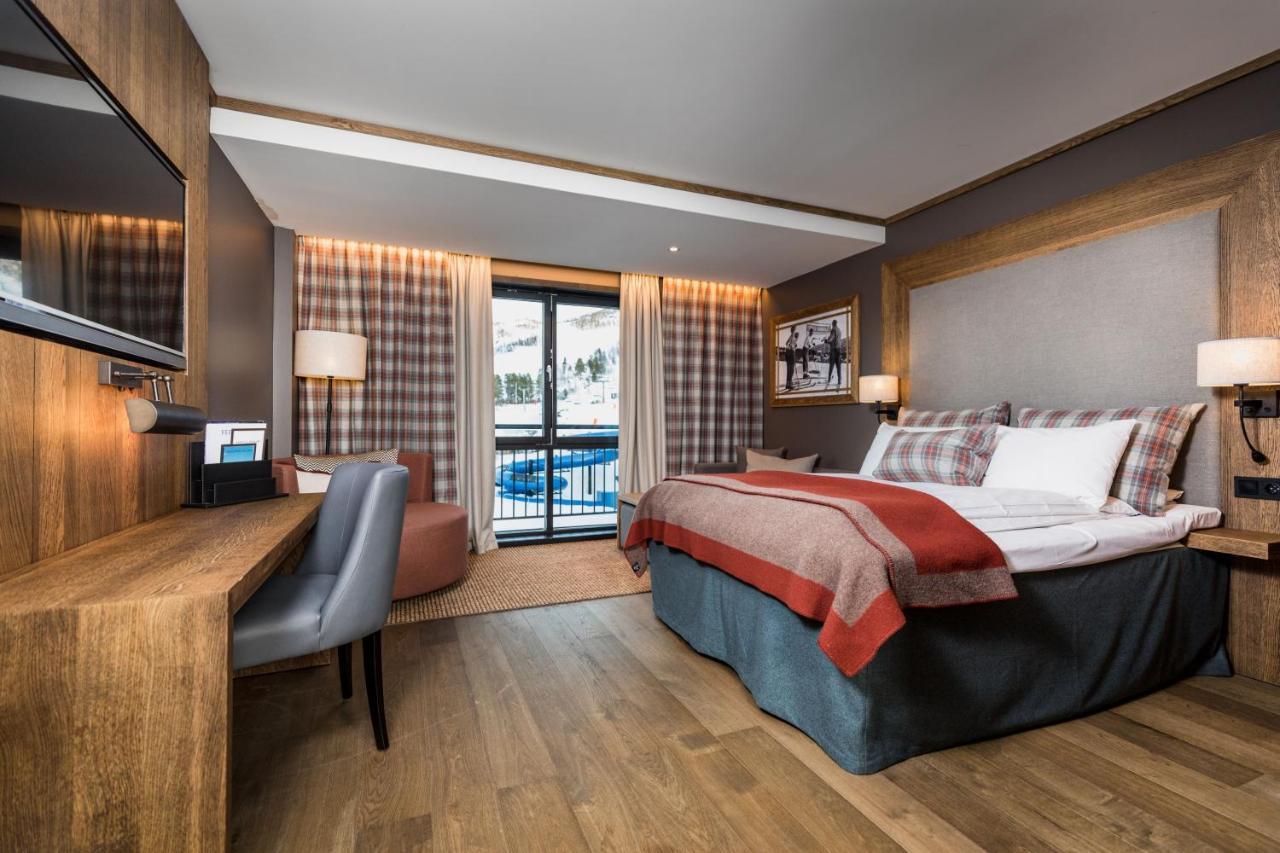 Doppel-/Zweibettzimmer mit Zustellbett