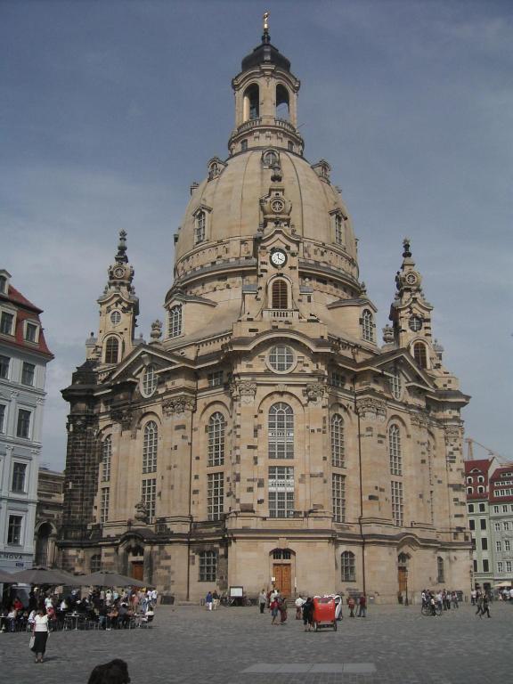 Apartment mit 2 Schlafzimmern