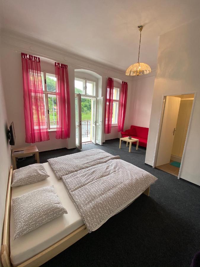 Doppelzimmer mit Balkon