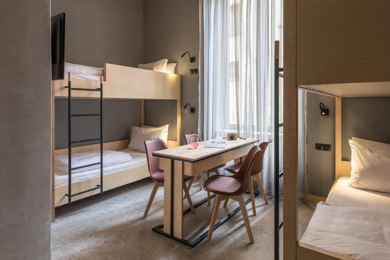 Vierbettzimmer
