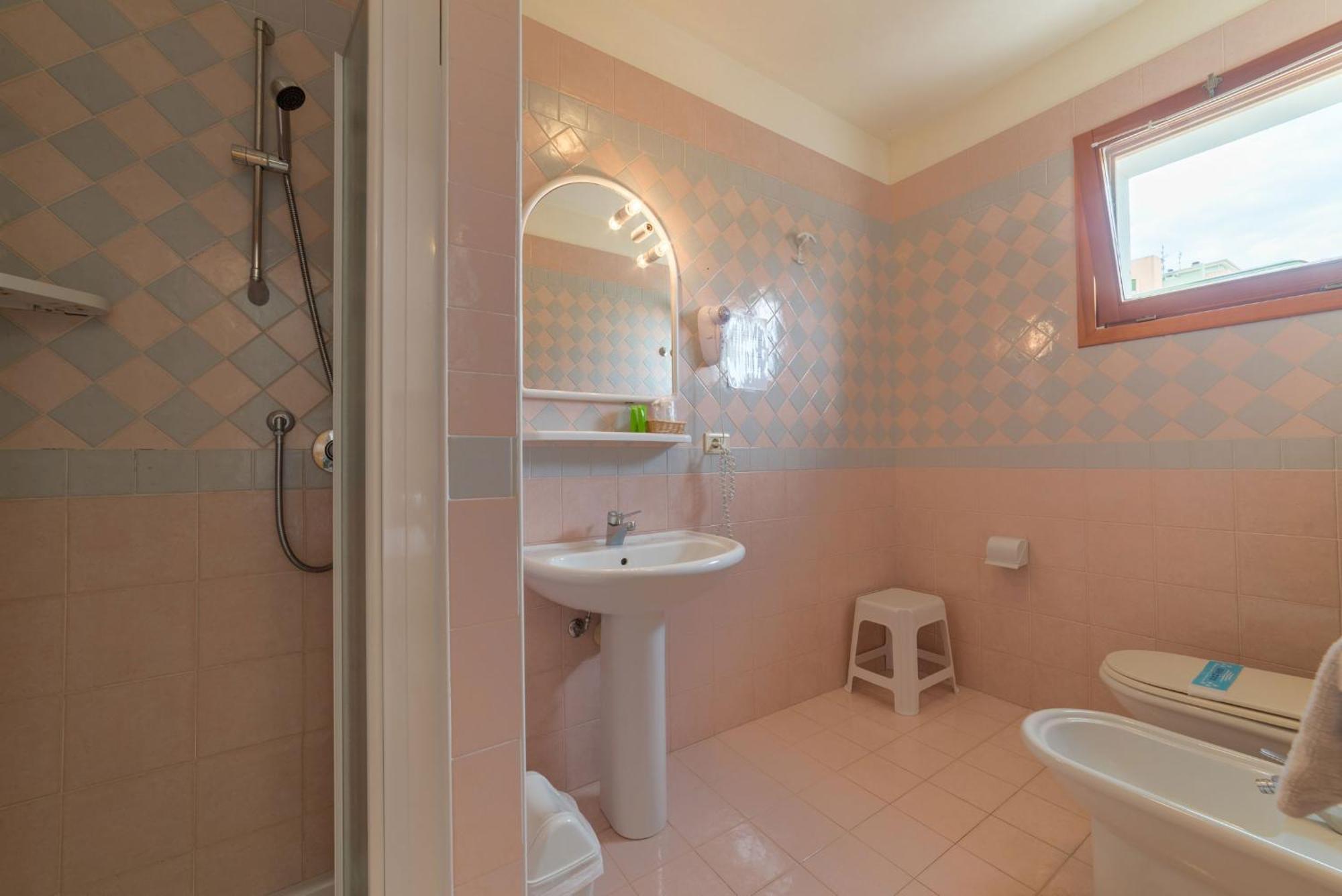 Dreibettzimmer