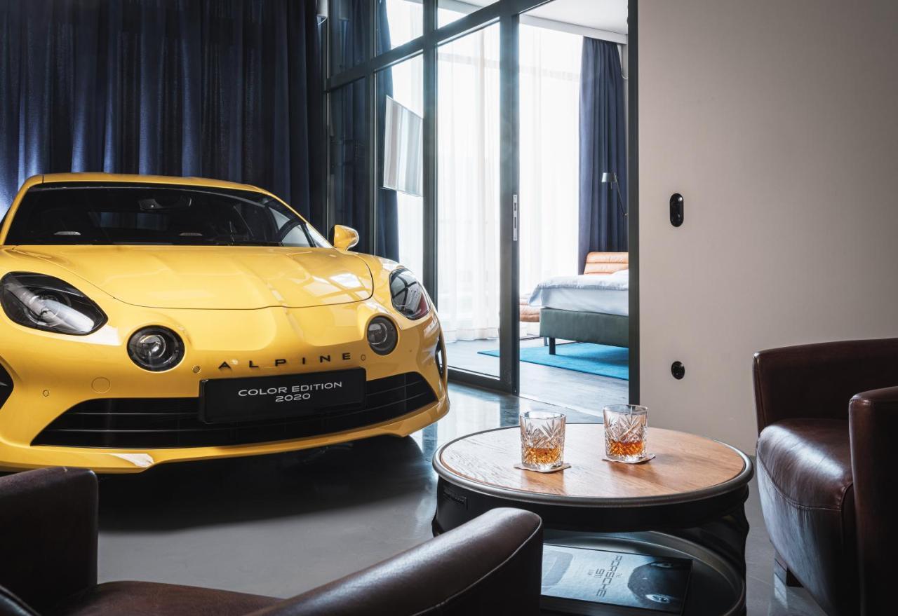 Car Studio – Für Sie und Ihr eigenes Auto