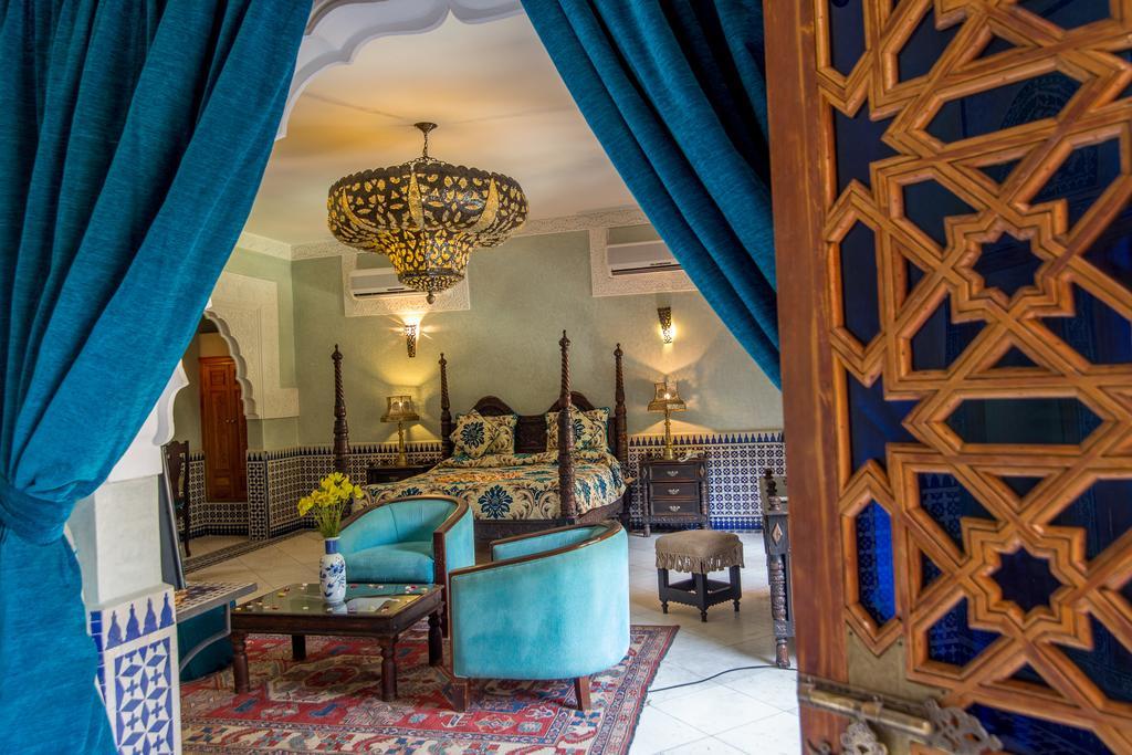 Suite mit Doppelbett oder 2 Einzelbetten und Terrasse