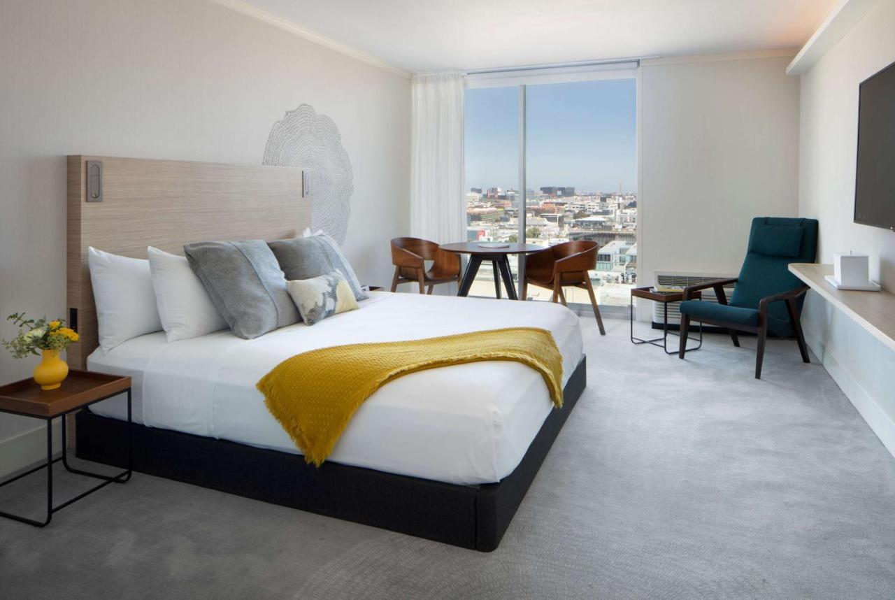 Executive Zimmer mit Kingsize-Bett und Stadtblick - obere Etage - Nichtraucher