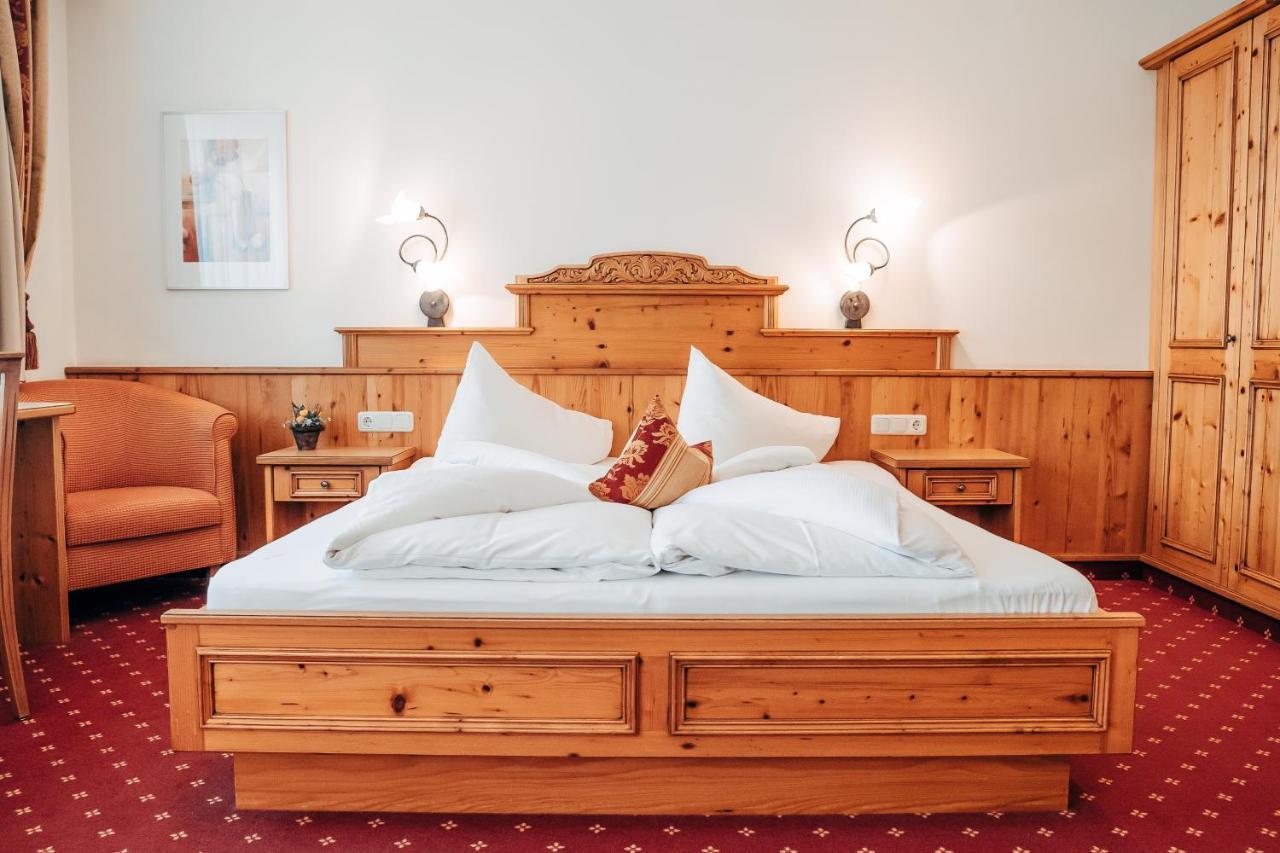 Doppelzimmer mit Balkon