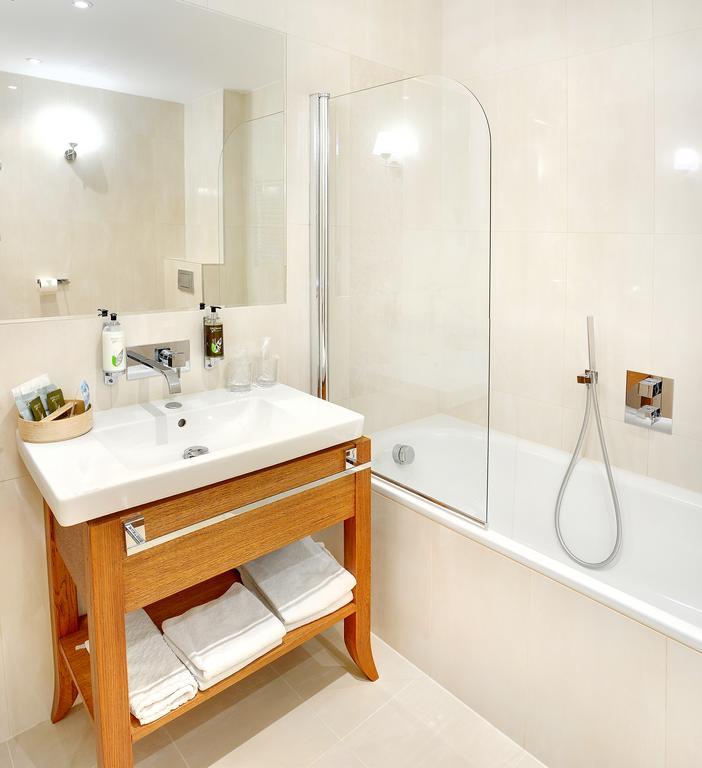 Modernes Doppelzimmer
