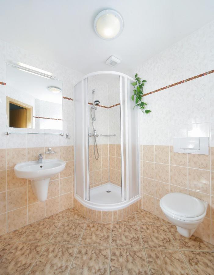 Dreibettzimmer