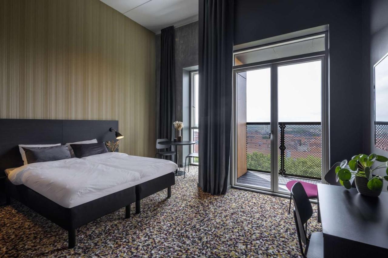 Doppelzimmer mit Balkon