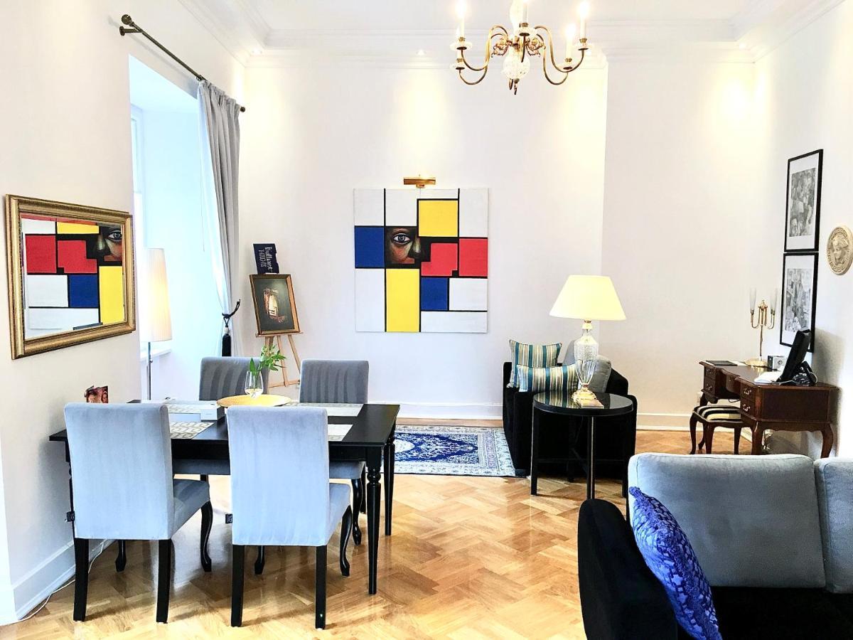 Luxuriöse Suite mit Aussicht auf den Marktplatz