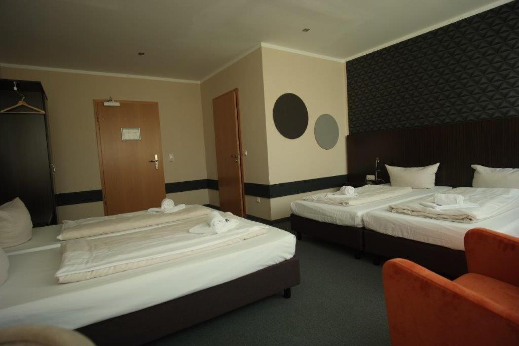 Dreibettzimmer