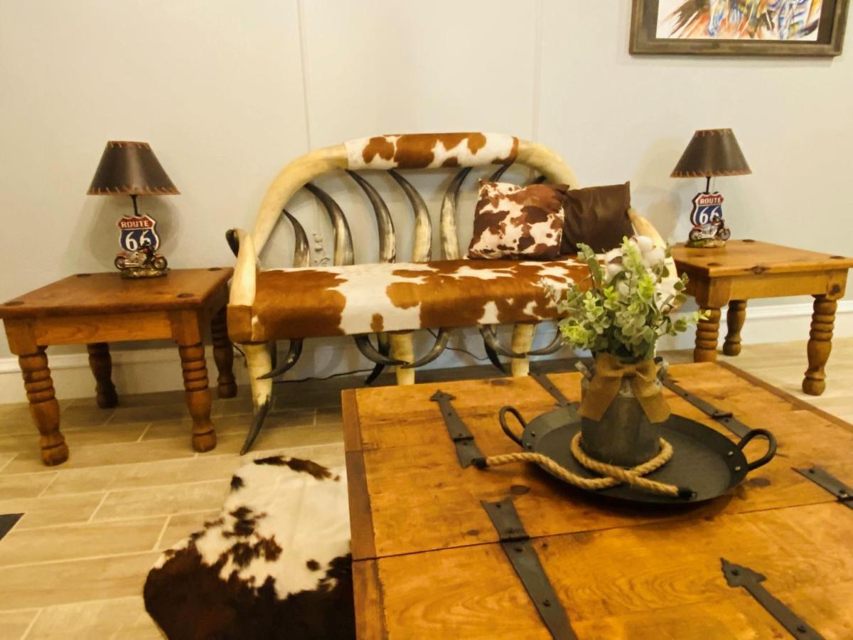 Deluxe King Studio