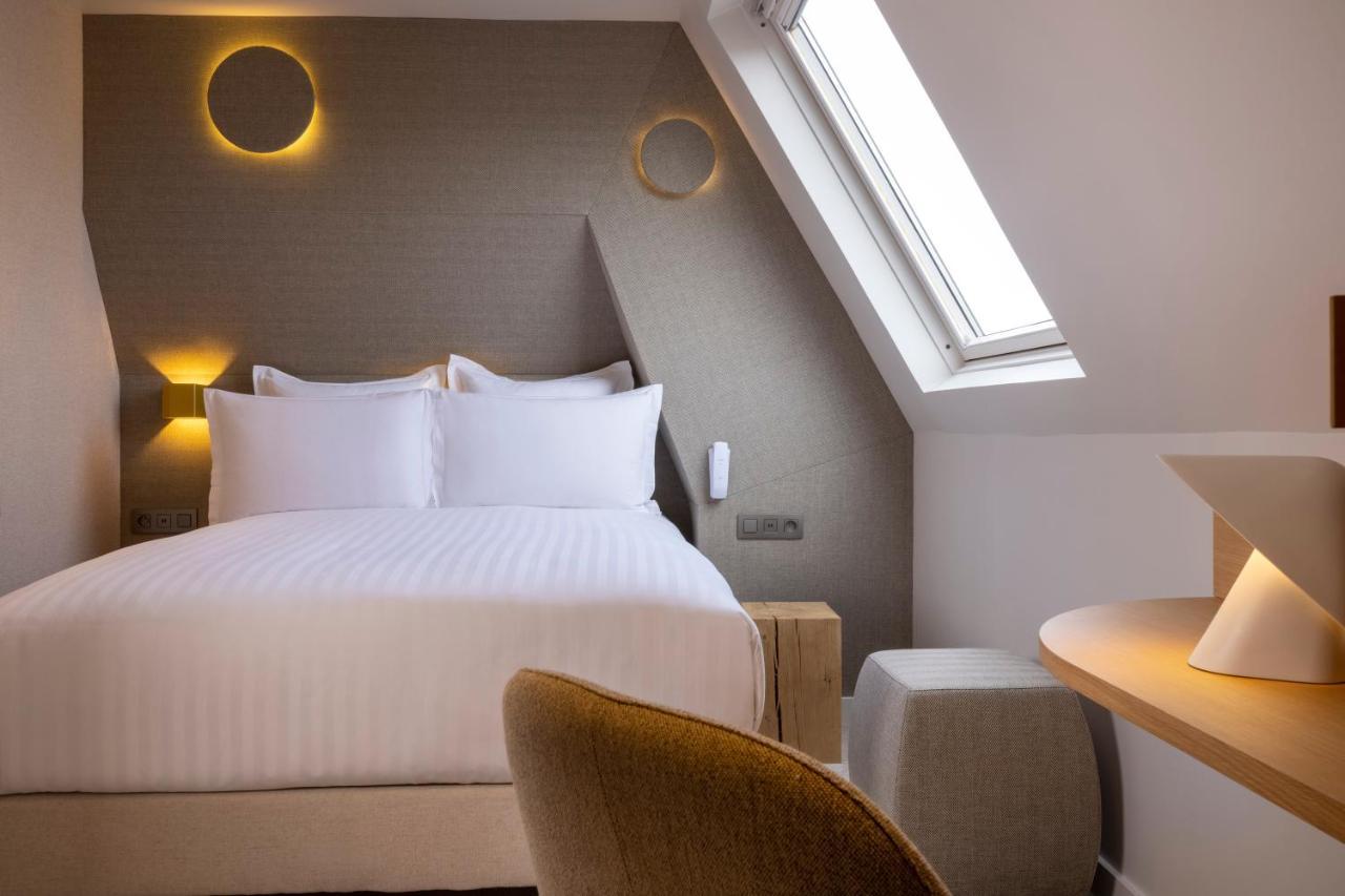 Familienzimmer mit Doppelbett