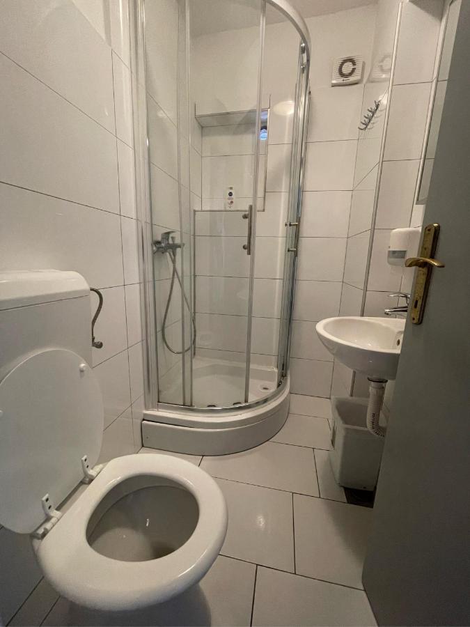 Bett im gemischten Schlafsaal mit 4 Betten