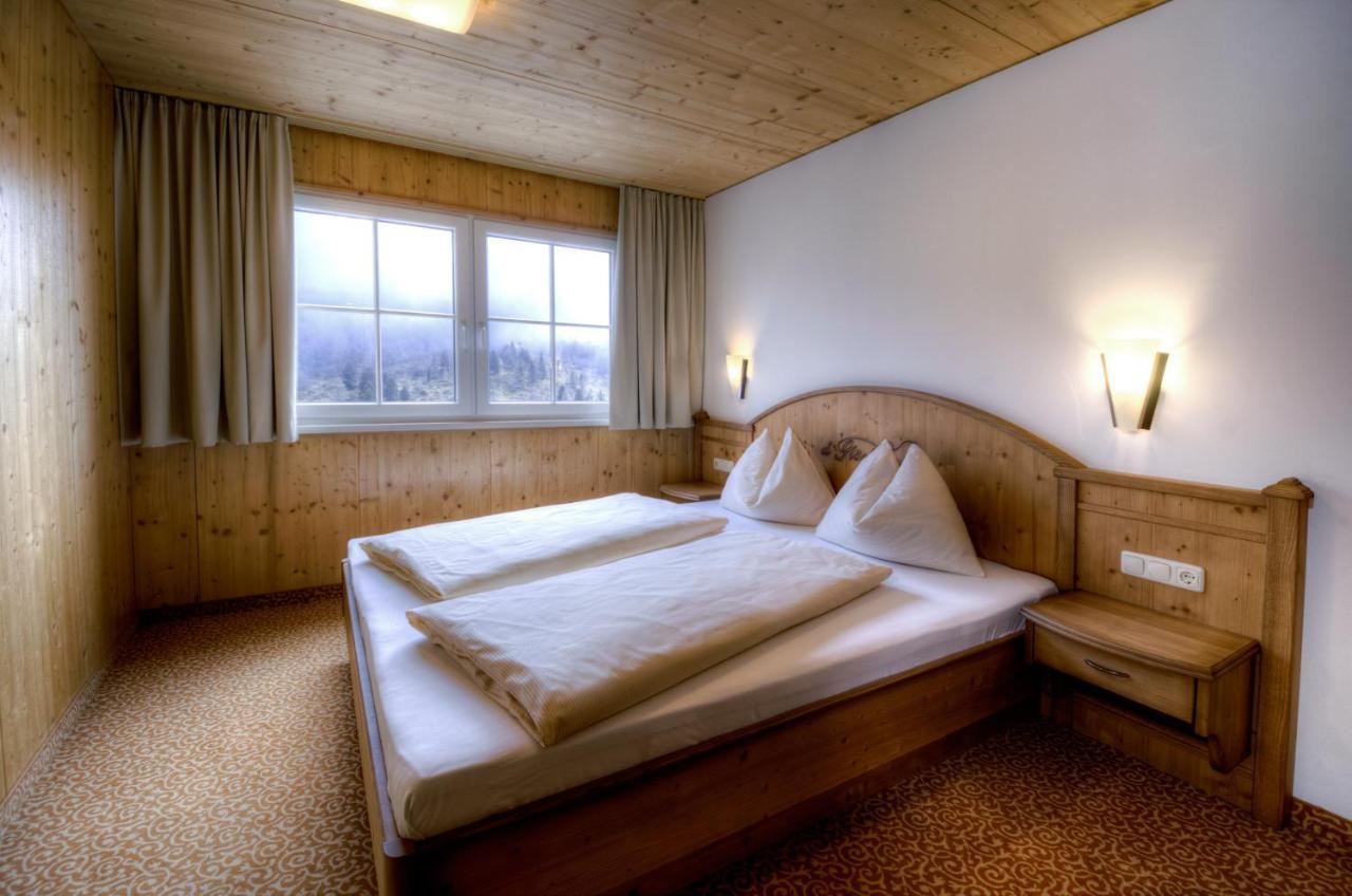 Großes Apartment mit 1 Schlafzimmer