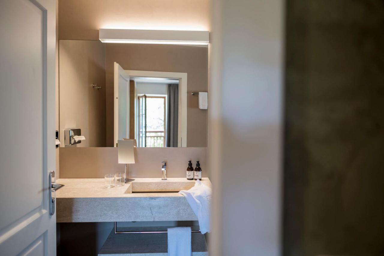 Doppelzimmer mit Balkon