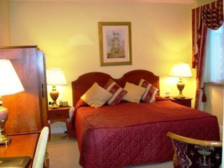 Deluxe Doppelzimmer mit Gartenblick
