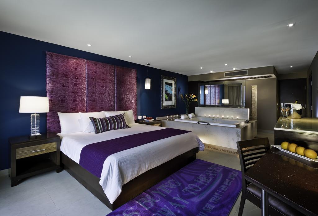 Diamond Zimmer Classic mit Meerblick und Kingsize-Bett