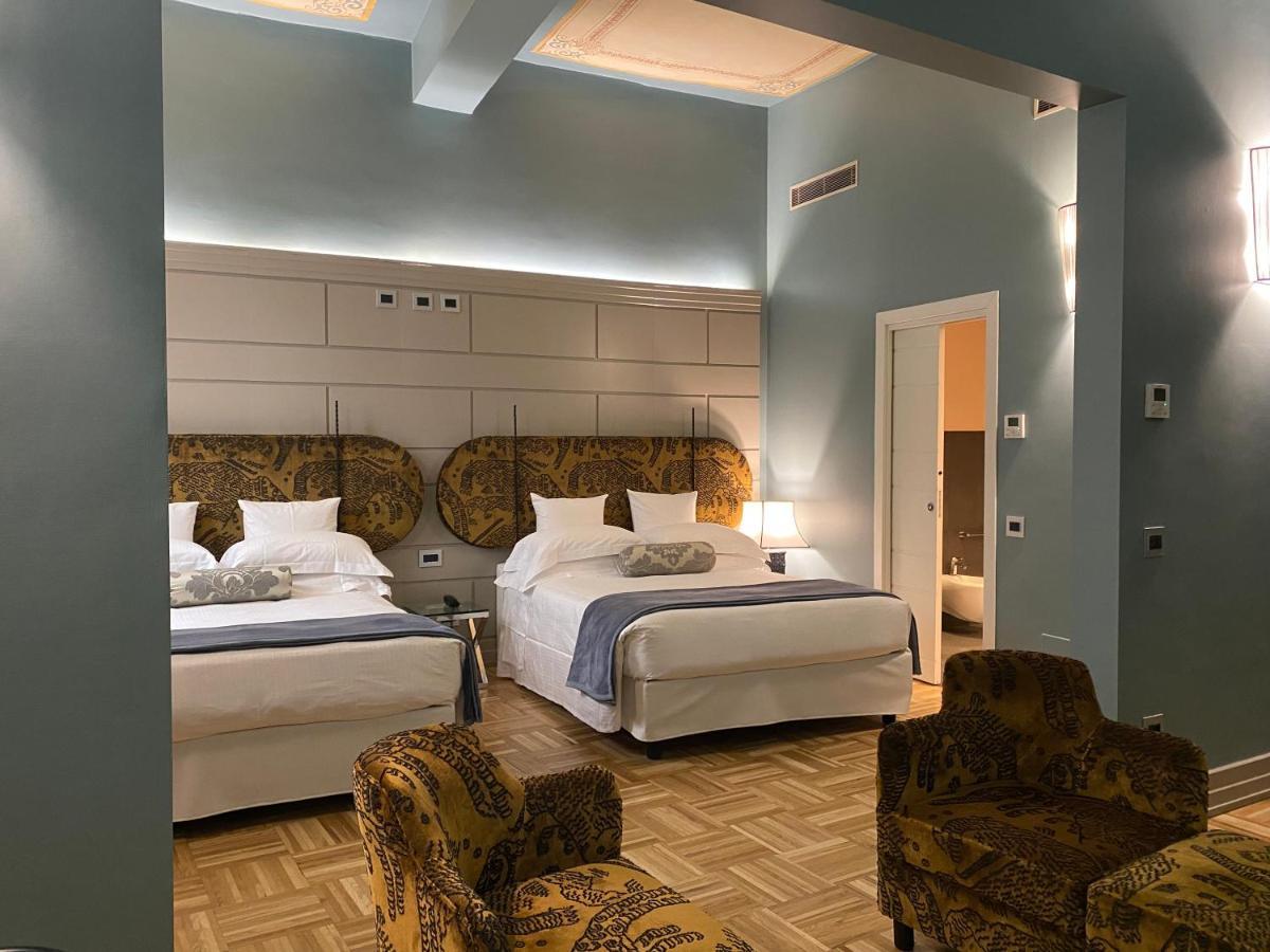 Suite mit Queensize-Bett und Whirlpool