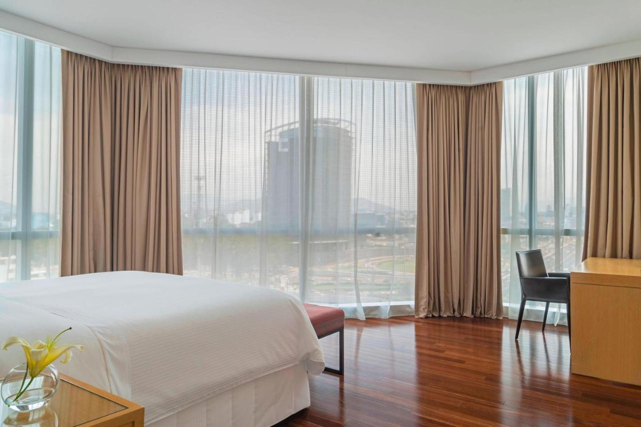 Deluxe Zimmer mit 1 Kingsize-Bett - untere Etage