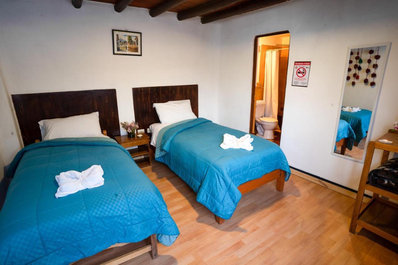 Zweibettzimmer mit eigenem Bad