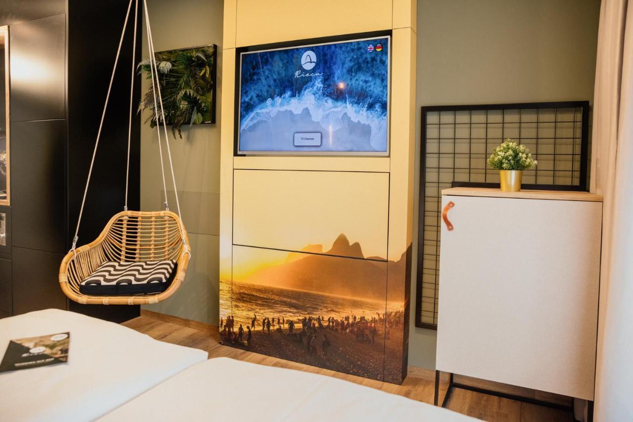 Dreibettzimmer mit Balkon