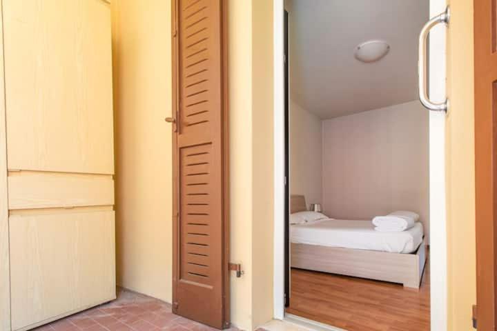 Apartment mit Balkon