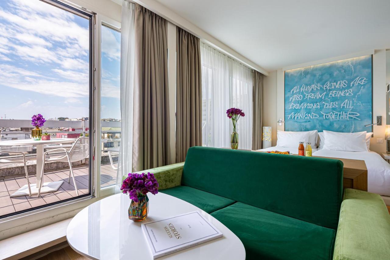 Deluxe Studio mit Terrasse