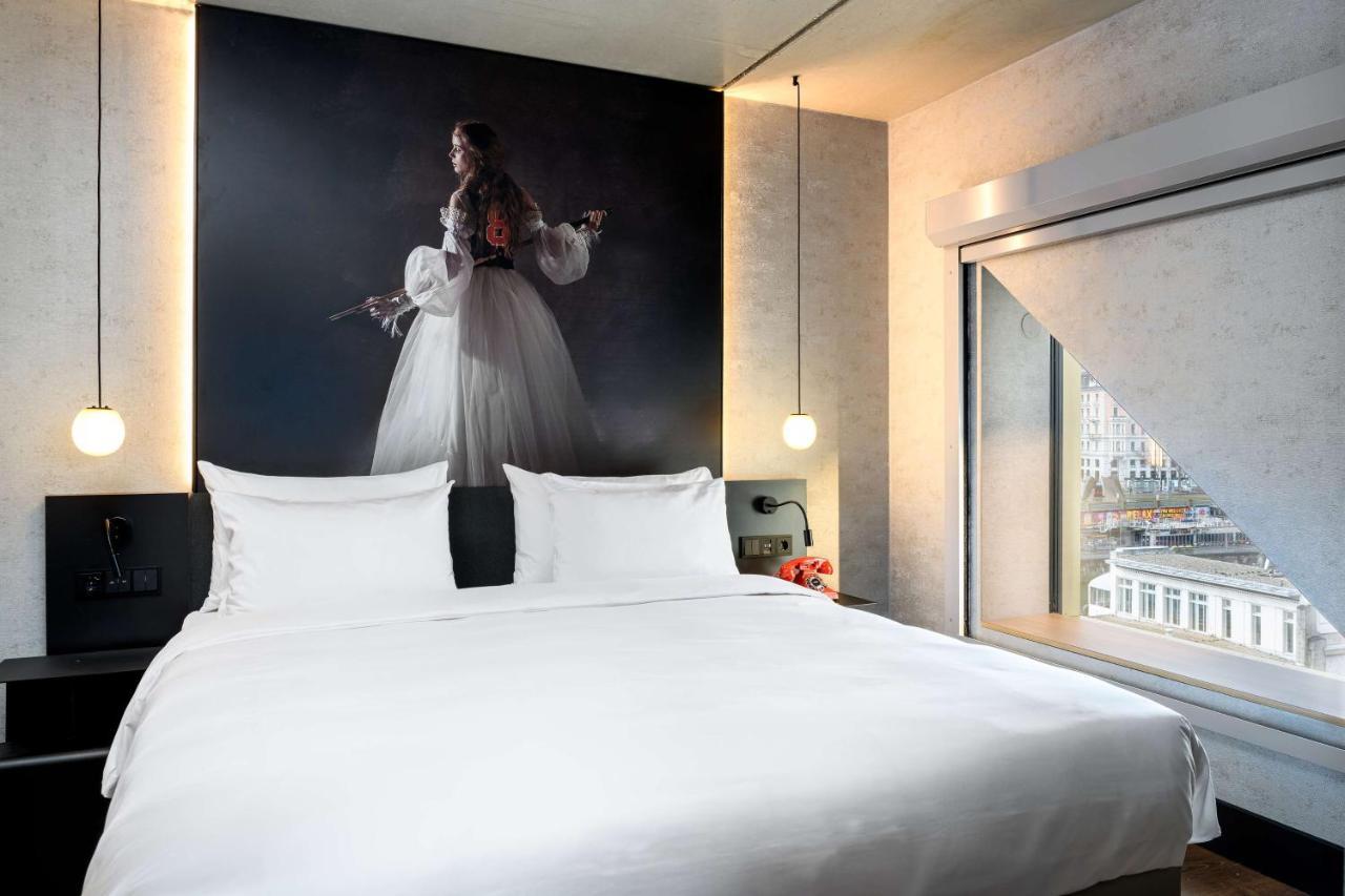 Standard Zimmer mit Straßenblick