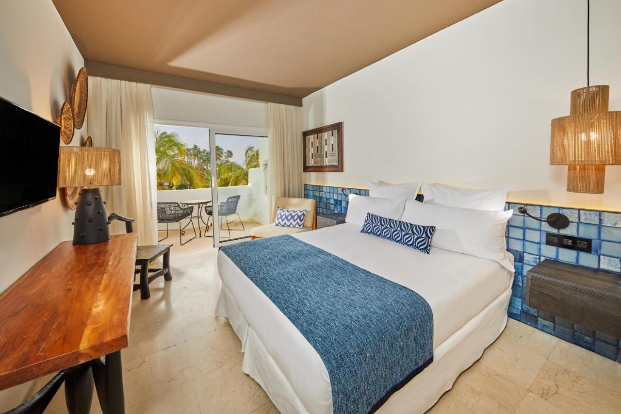 Doppelzimmer mit Poolblick