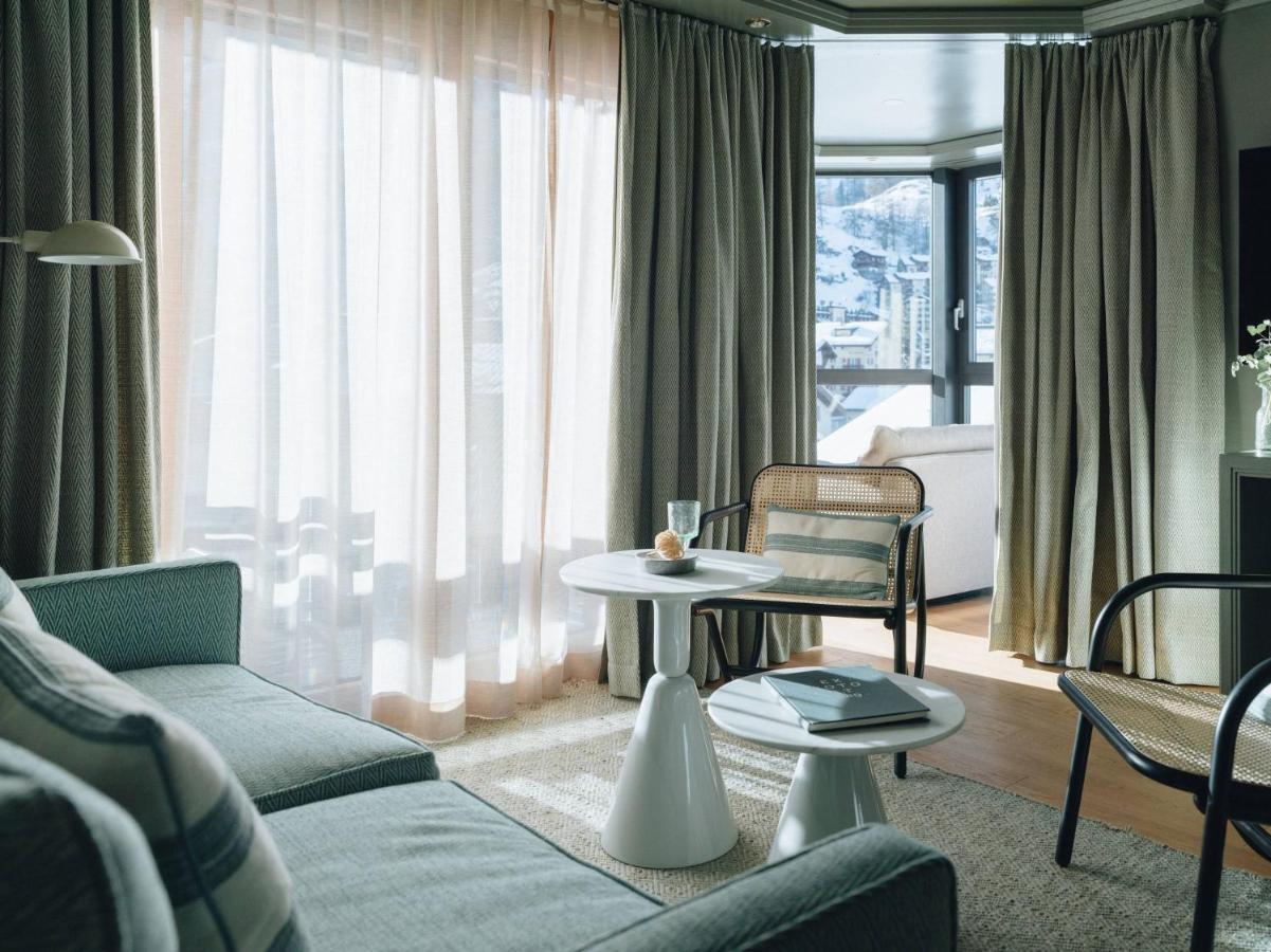 Panorama Suite mit Blick auf das Matterhorn