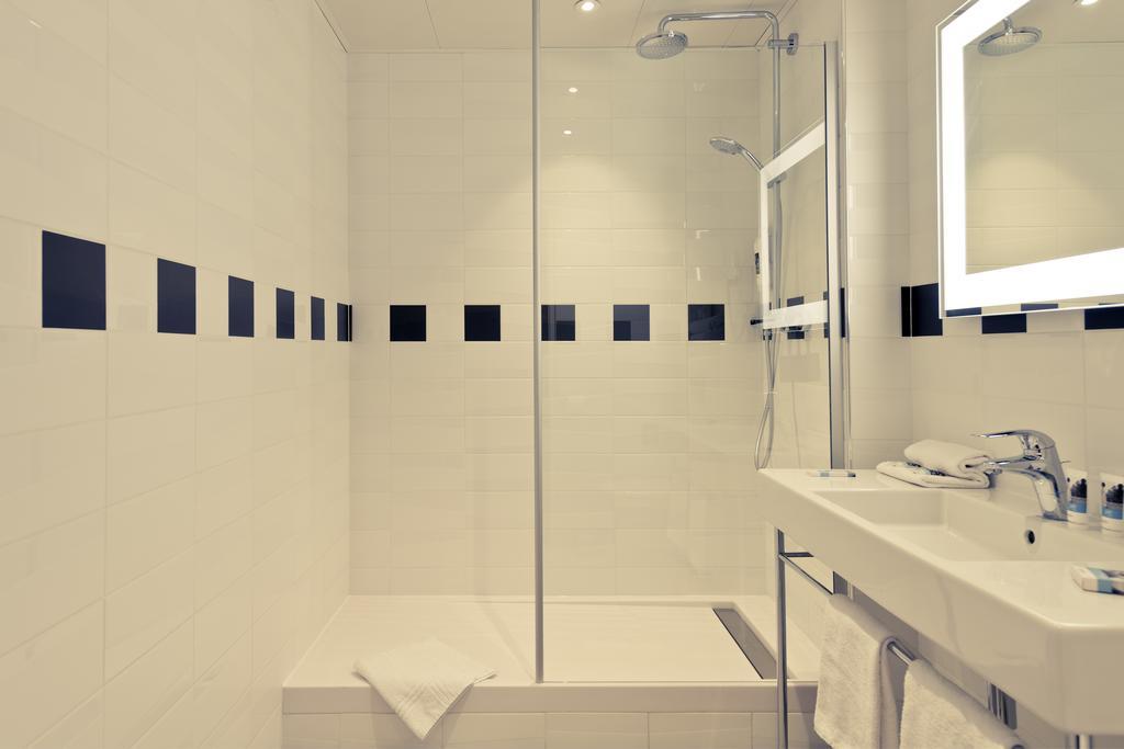 Deluxe Doppelzimmer mit Balkon – zum Meer