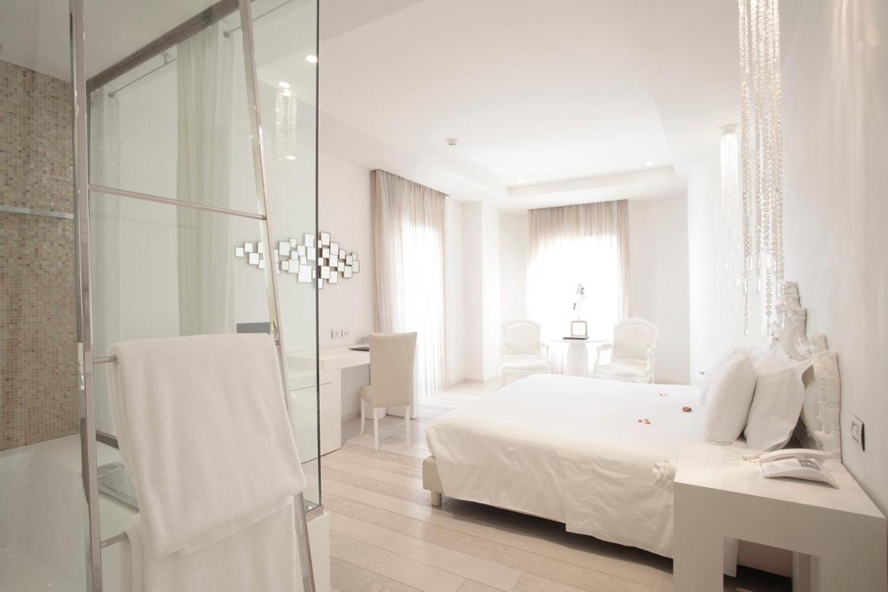 Exclusive Doppel- oder Zweibettzimmer - kostenloser Zugang zum Spa