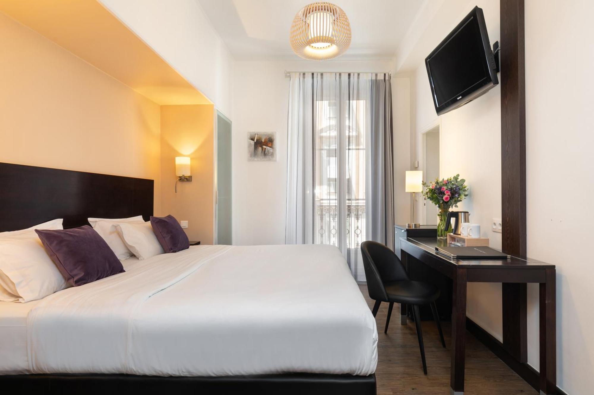 Deluxe Doppel-/Zweibettzimmer
