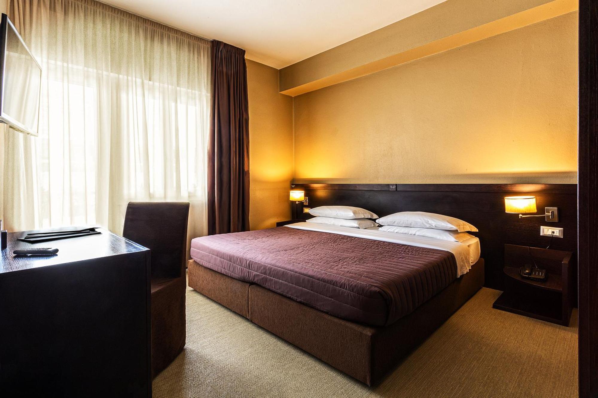 Comfort Zweibett- oder Doppelzimmer mit Terrasse