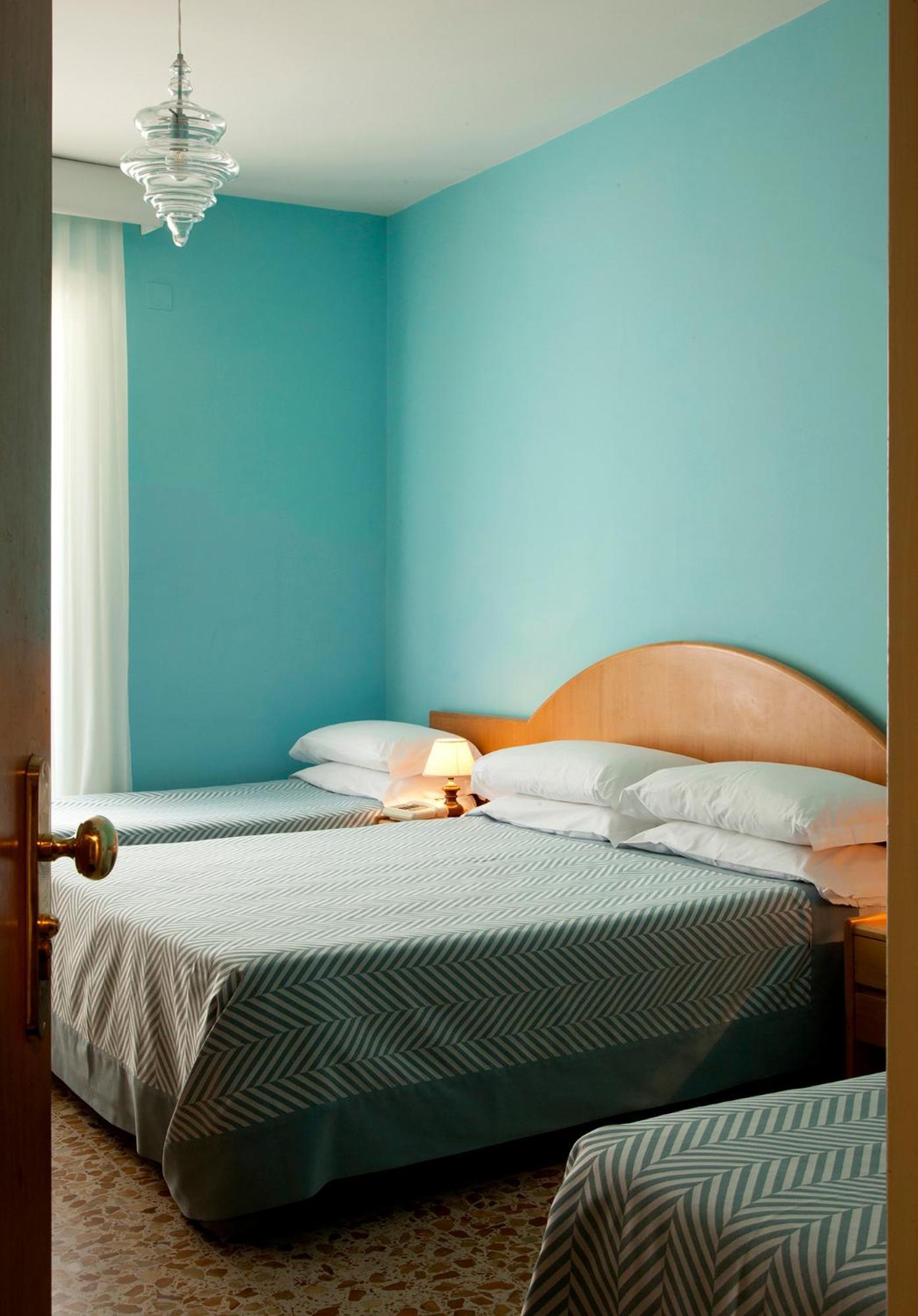 Fünfbettzimmer